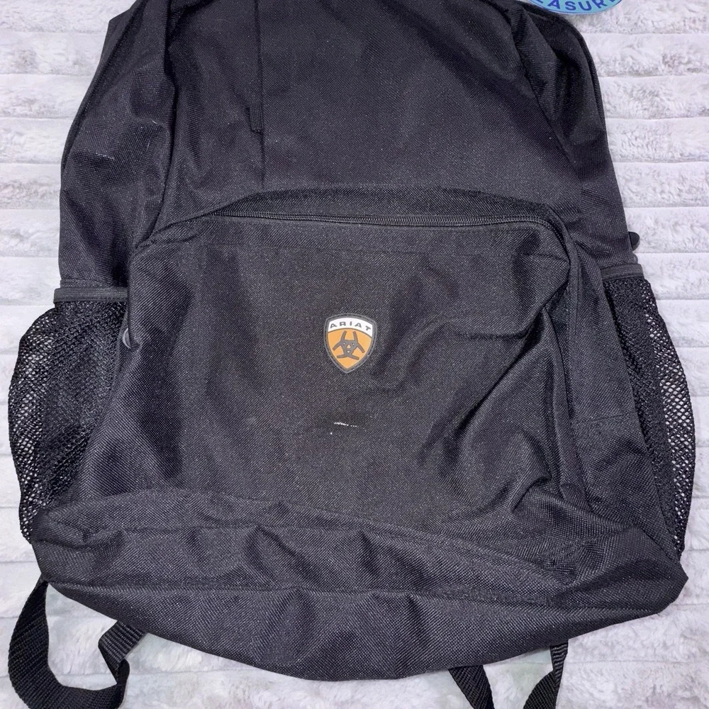 Ariat 2 Pocket Laptop‎ Pouch Backpack Black Classic Black Logo